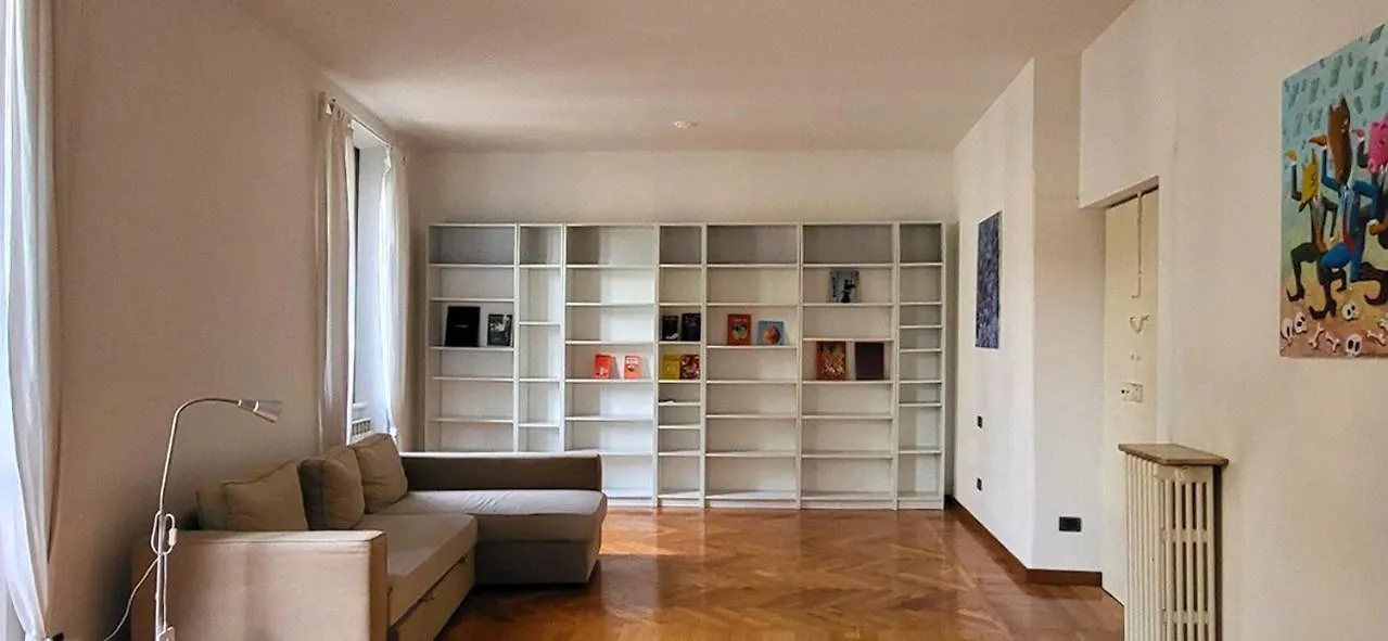 Grande Appartamento In Centro Milano Milan